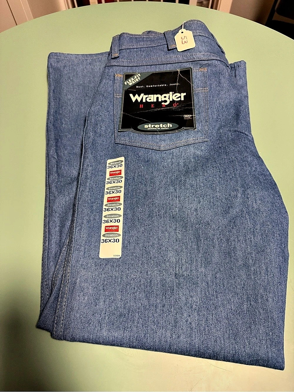 VINTAGEWrangler Relaxed Fit Stretch Jeans Men's Blue Jeans Waist 36x30 NWT